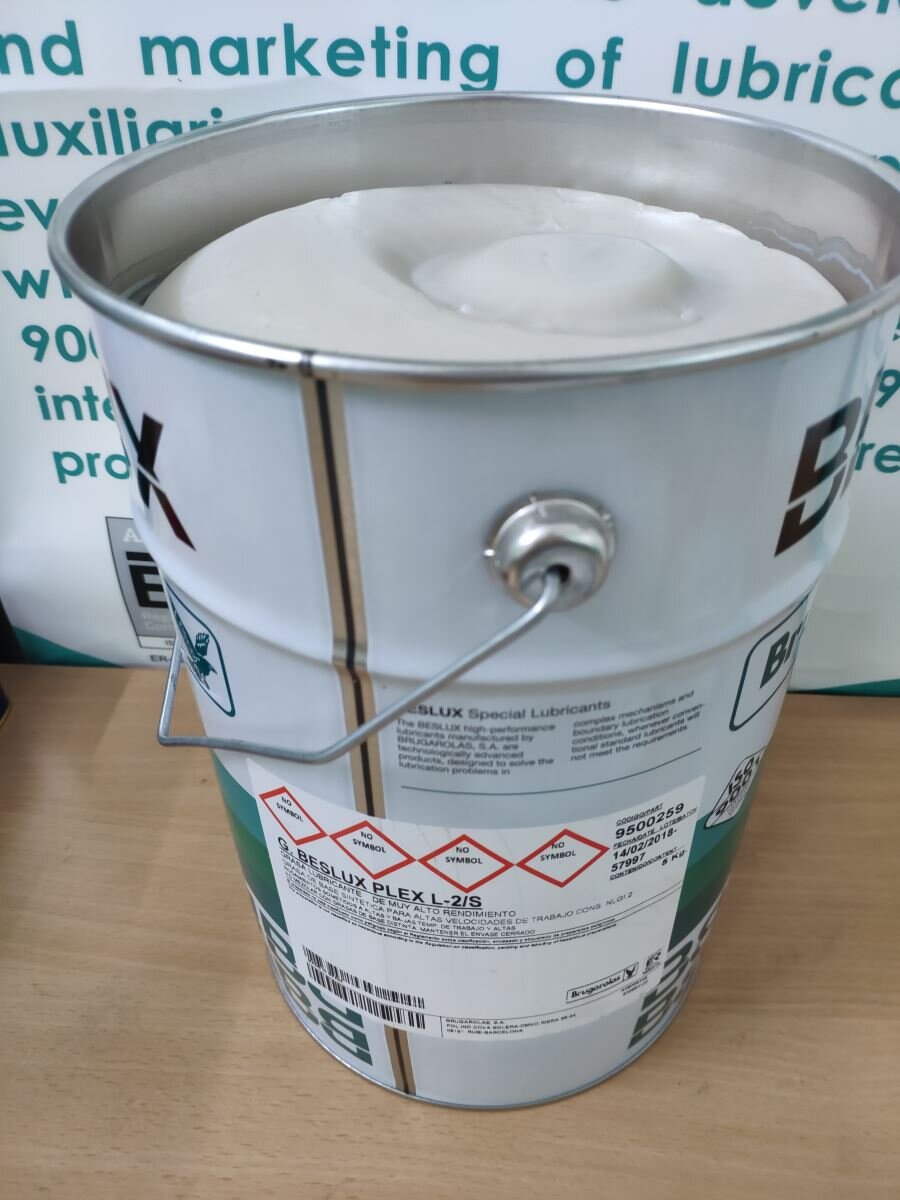 Mỡ cho vòng bi tốc độ cao Mỡ cho vòng bi tốc độ cao BESLUX PLEX L-2/S